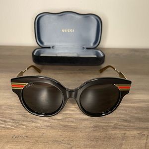 Gucci oversized cat-eye glasses